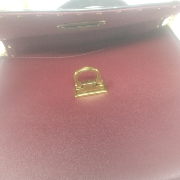 Like Dreams Burgundy Black and Gold Studded Crossbody Detachable Chain Strap Bag - Picture 3 of 10